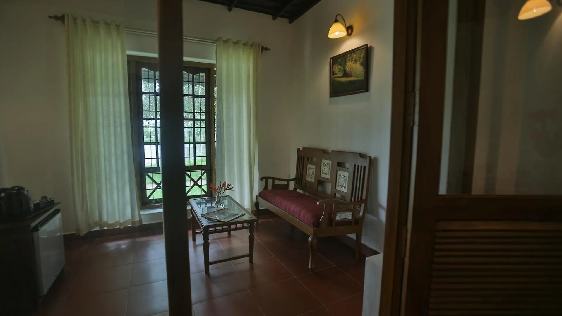 Palmgrove Lake Resort Alappuzha 4*,
