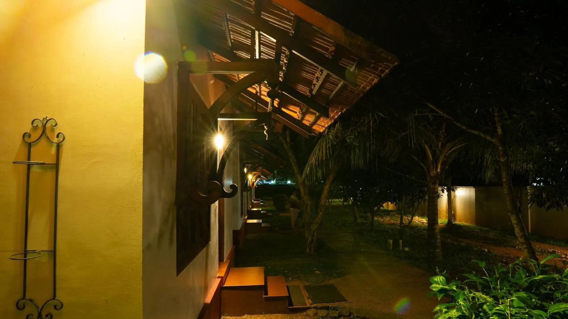 Palmgrove Lake Resort Alappuzha