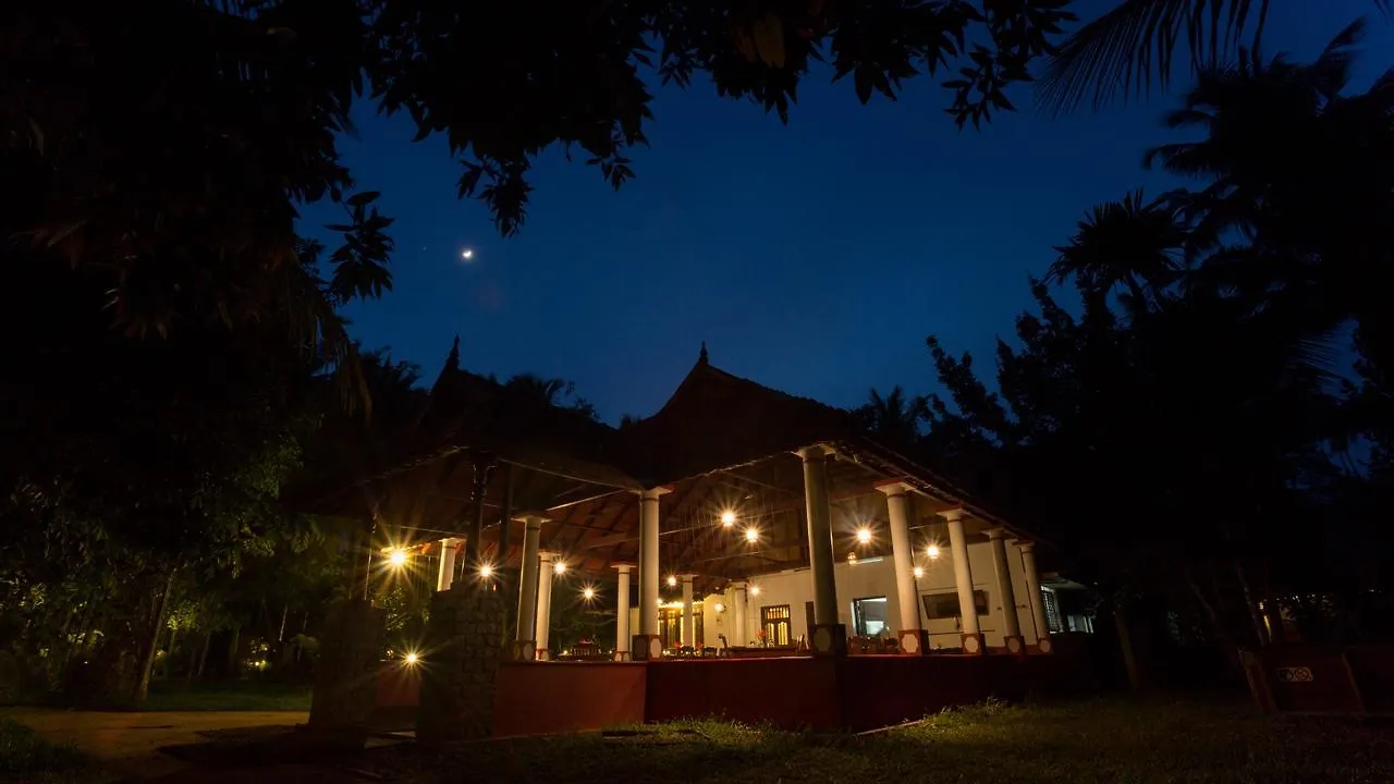Palmgrove Lake Resort Alappuzha