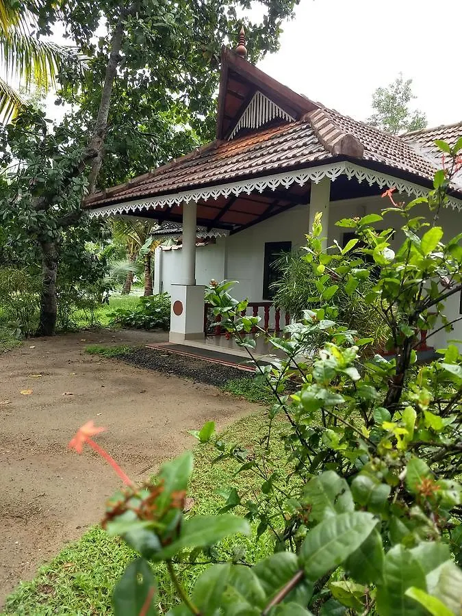 Palmgrove Lake Resort Alappuzha